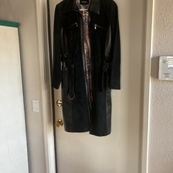 Size 8, Thin Fitting Georgiou Studio Swede/Leather Jacket
