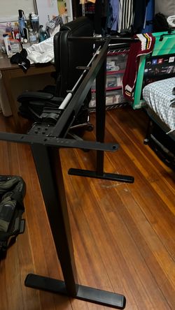 Standing desk