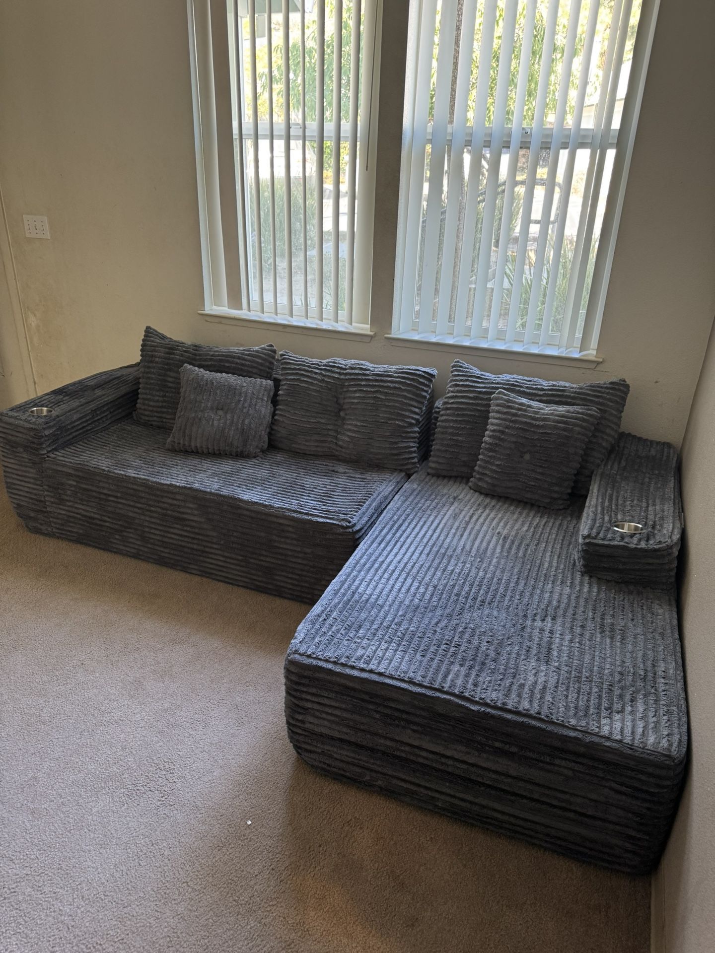 Sectional Sofa