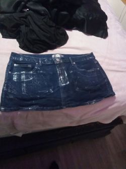 Juniors skirt