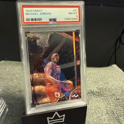 Michael Jordan Lot. PSA GRADED 