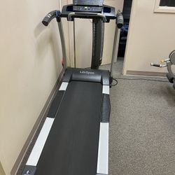 Treadmill 