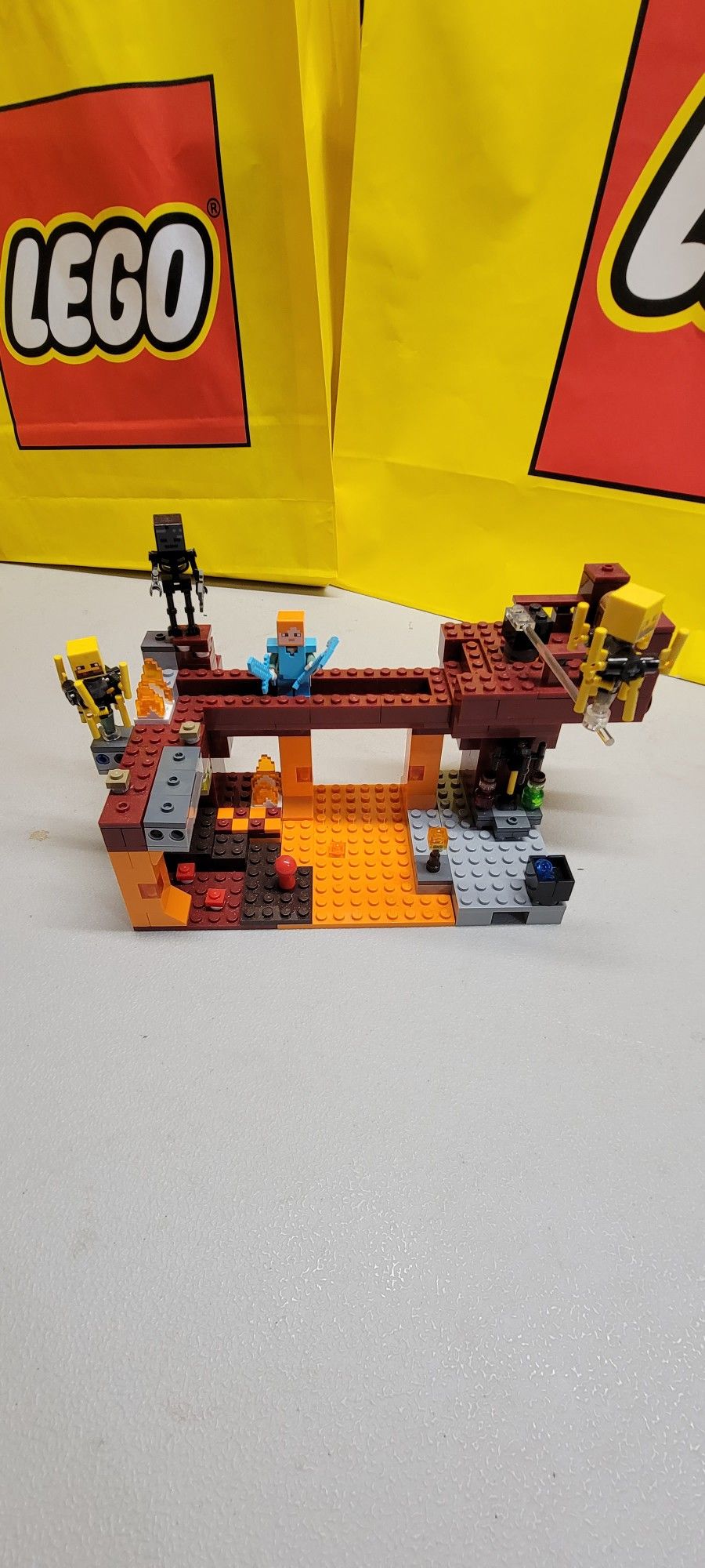 Lego Minecraft 21154 The Blaze Bridge