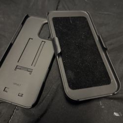 I phone 15 case color black 