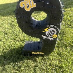 Custom Piñatas 