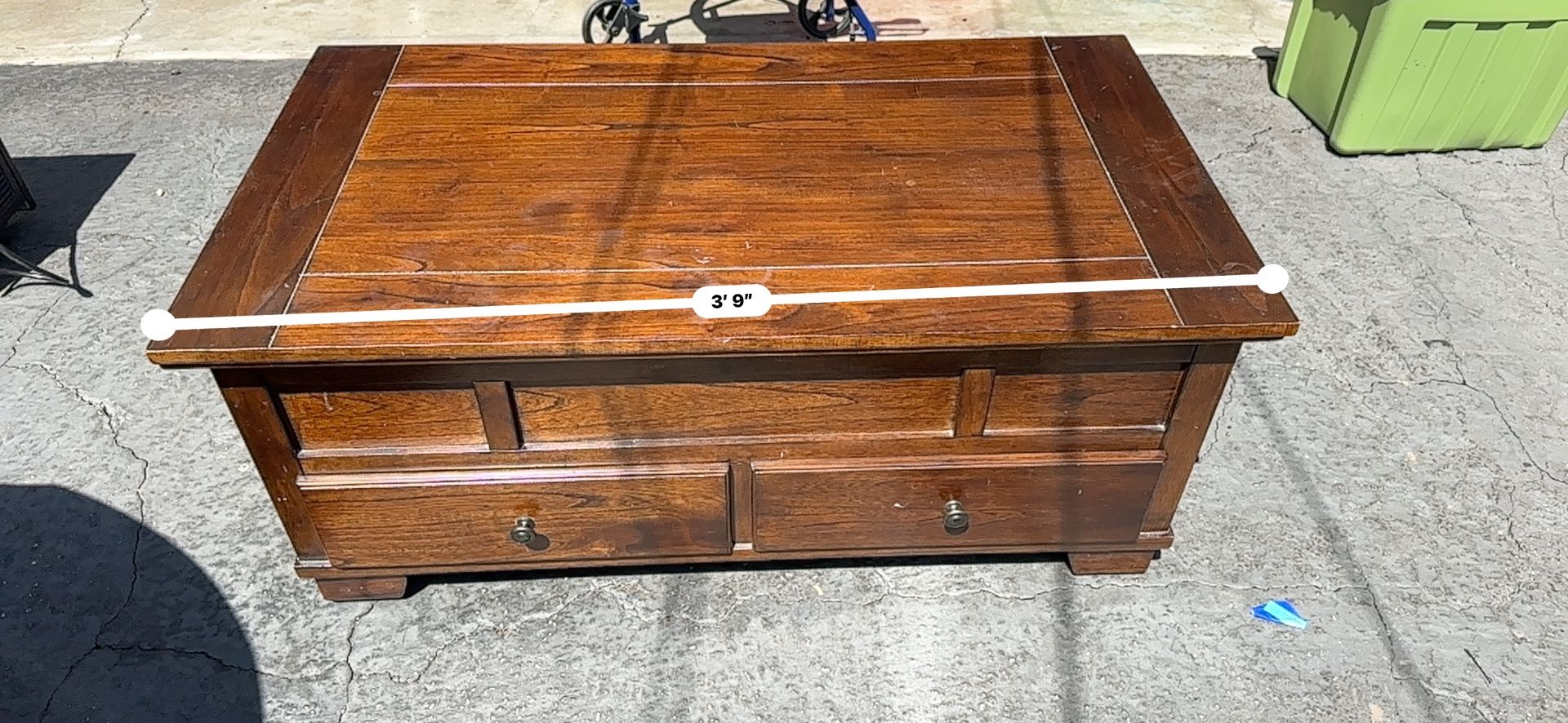 Lift Top Coffee table