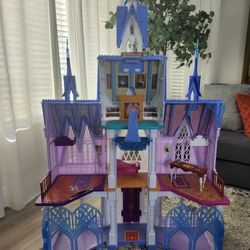 Frozen Castle