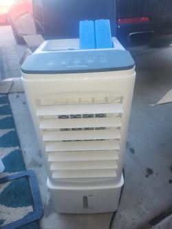 Laluztop Portable Air Conditioner, White, 2.5Gal Tank