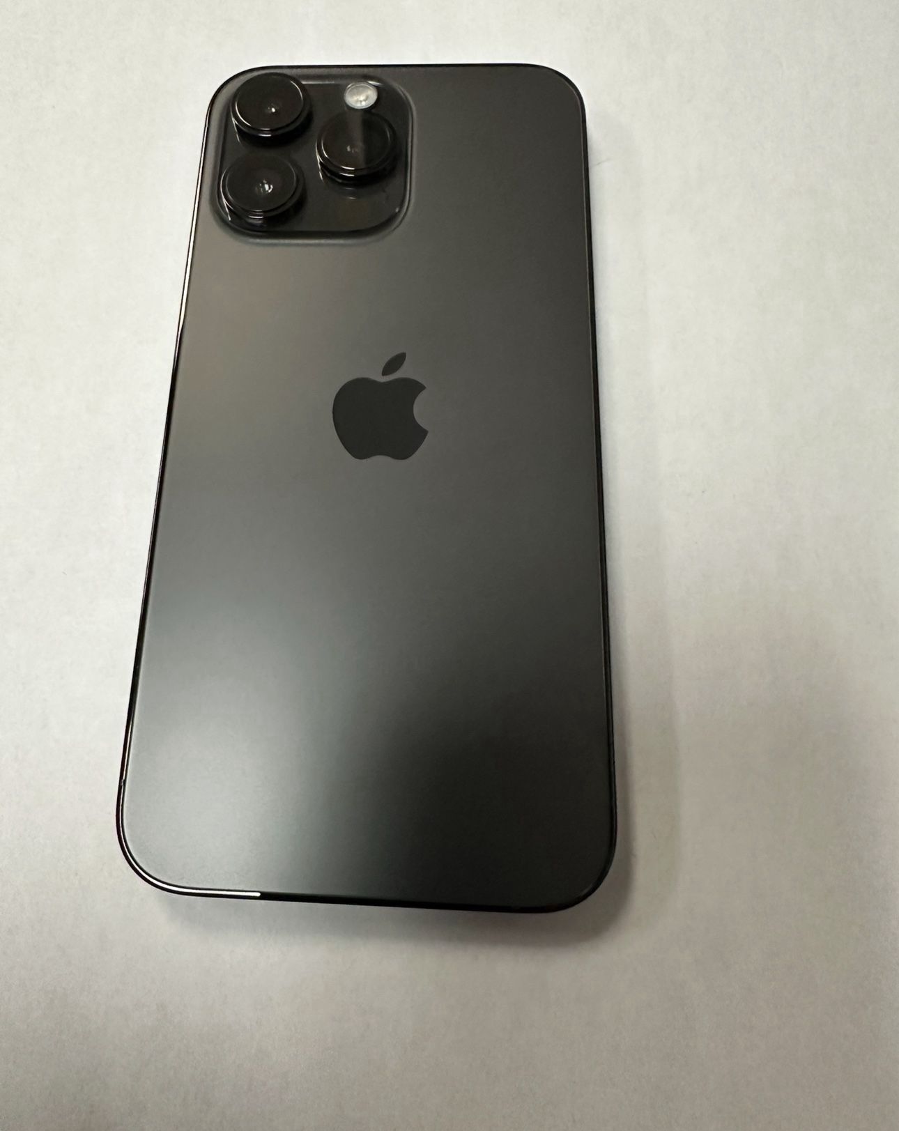 iPhone 14 Pro Max UNLOCKED