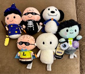 Peanuts Halloween Assortment Itty Bitty’s