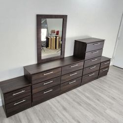 Dresser Whit Mirror, Chest And 2 Nightstands - Cómoda Con Espejo , Gavetero Y 2 Mesitas De Noche 