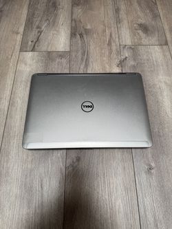 Dell Latitude E6440, two power supplies