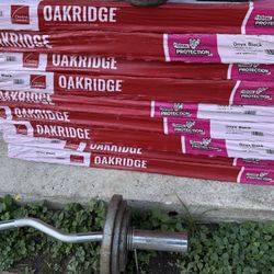 Oakridge Onyx Black 30 Yr Shingles 
