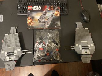 Lego Kyle Ren’s Command Shuttle