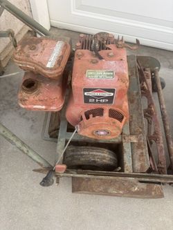 Briggs & Stratton Front Reel Mower