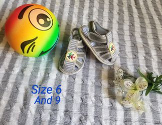 Squeaky shoes