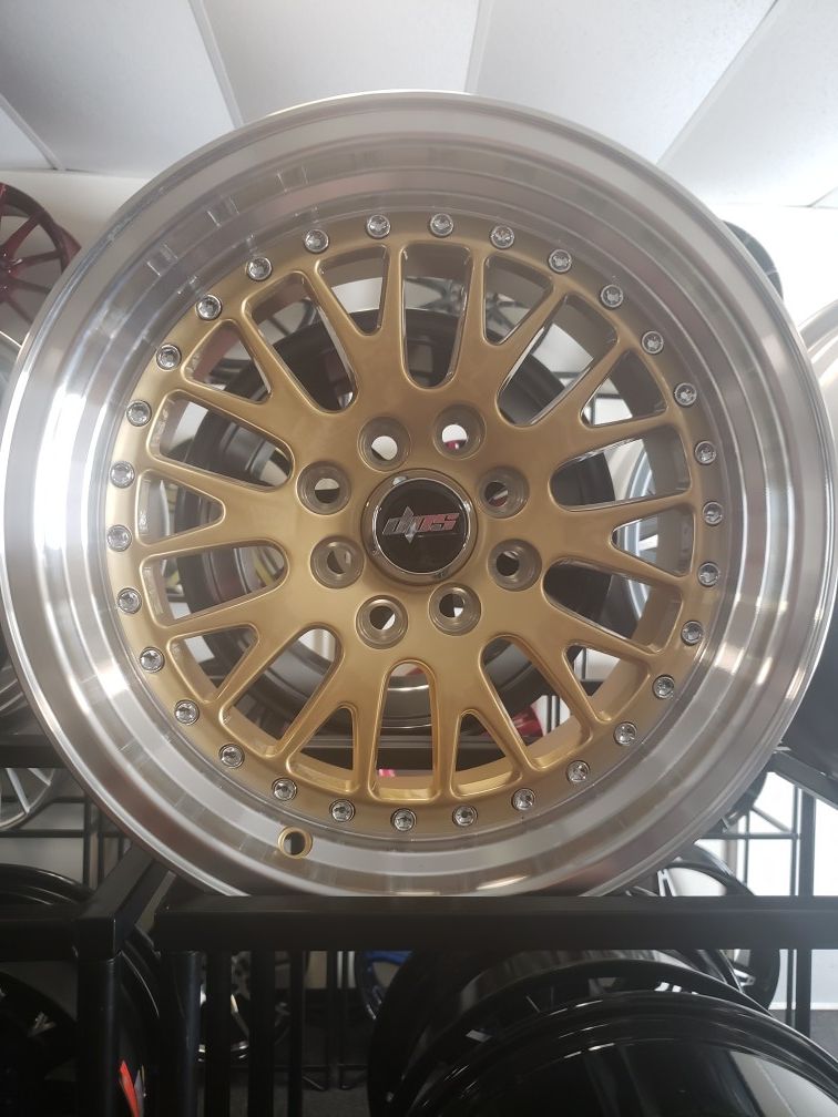 15x8 plus 25 dps wheels 4x100 and 4x114