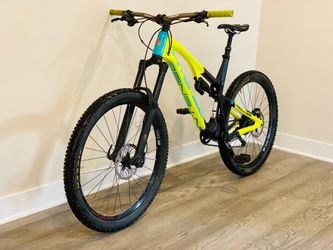 Mountain Bike & Bike Rack