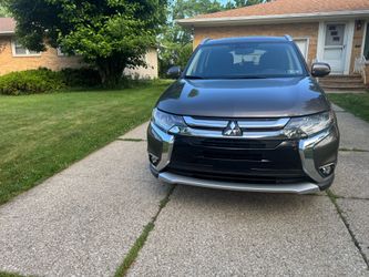 2018 Mitsubishi Outlander