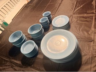 Fiestaware dishes