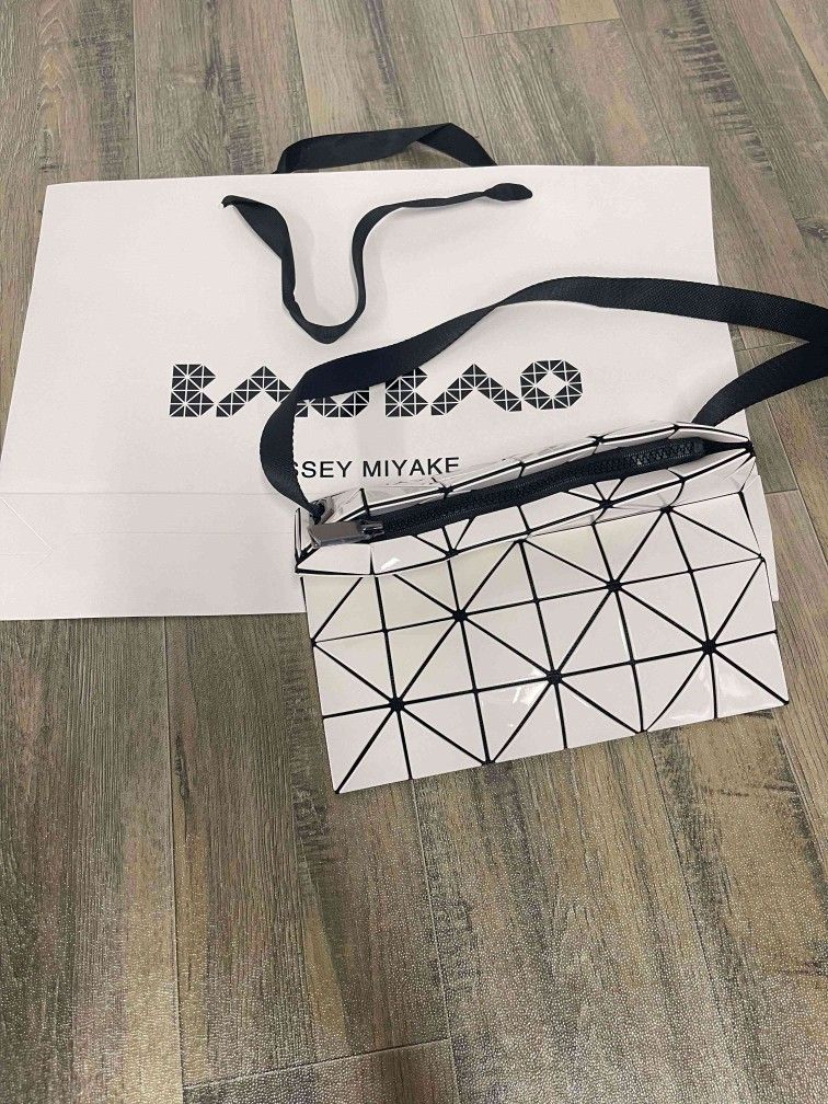 Issey Miyake Bao Bao Carton Shoulder Bag White