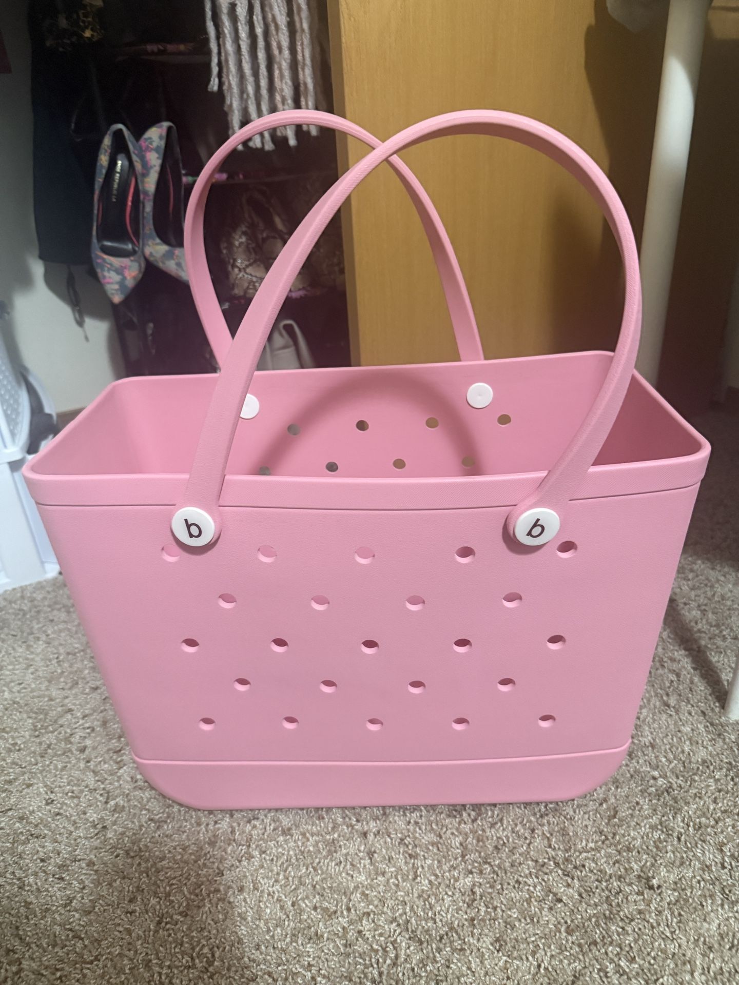 Tote Bags/ Bogg Bag Quality $40