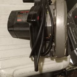 skillsaw 2  1/3 hp 