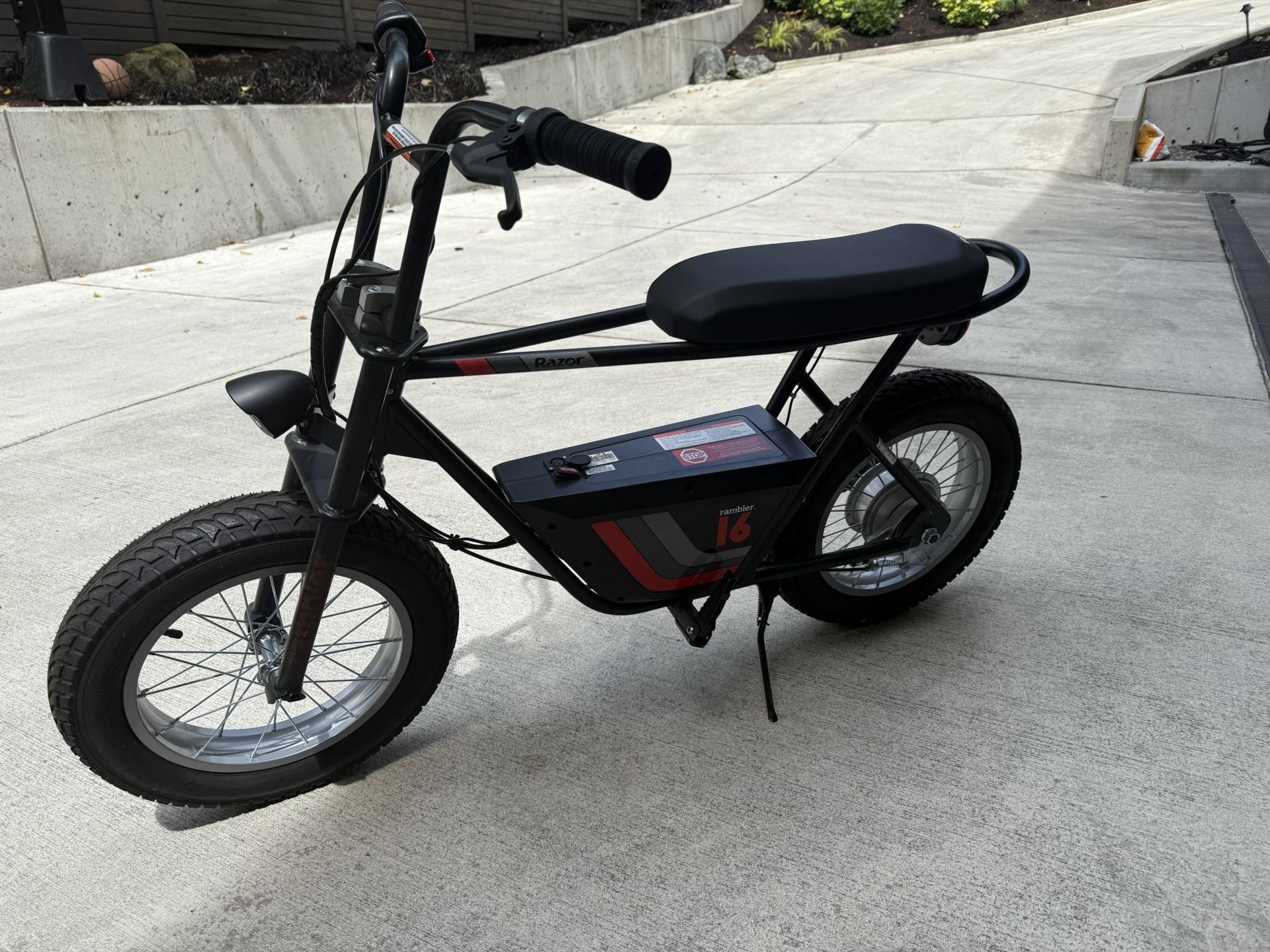 Razor Rambler 16