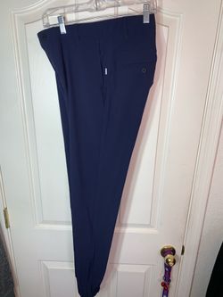 Men’s Onia Golf Jogger Pants!!
