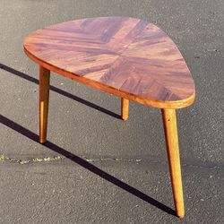 Mid Century Modern - Side Table 