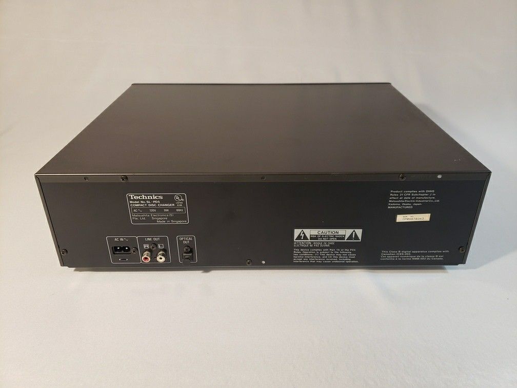 Technics SL-PD5 Stereo MASH CD Player 5-Disc Changer with Digital Output