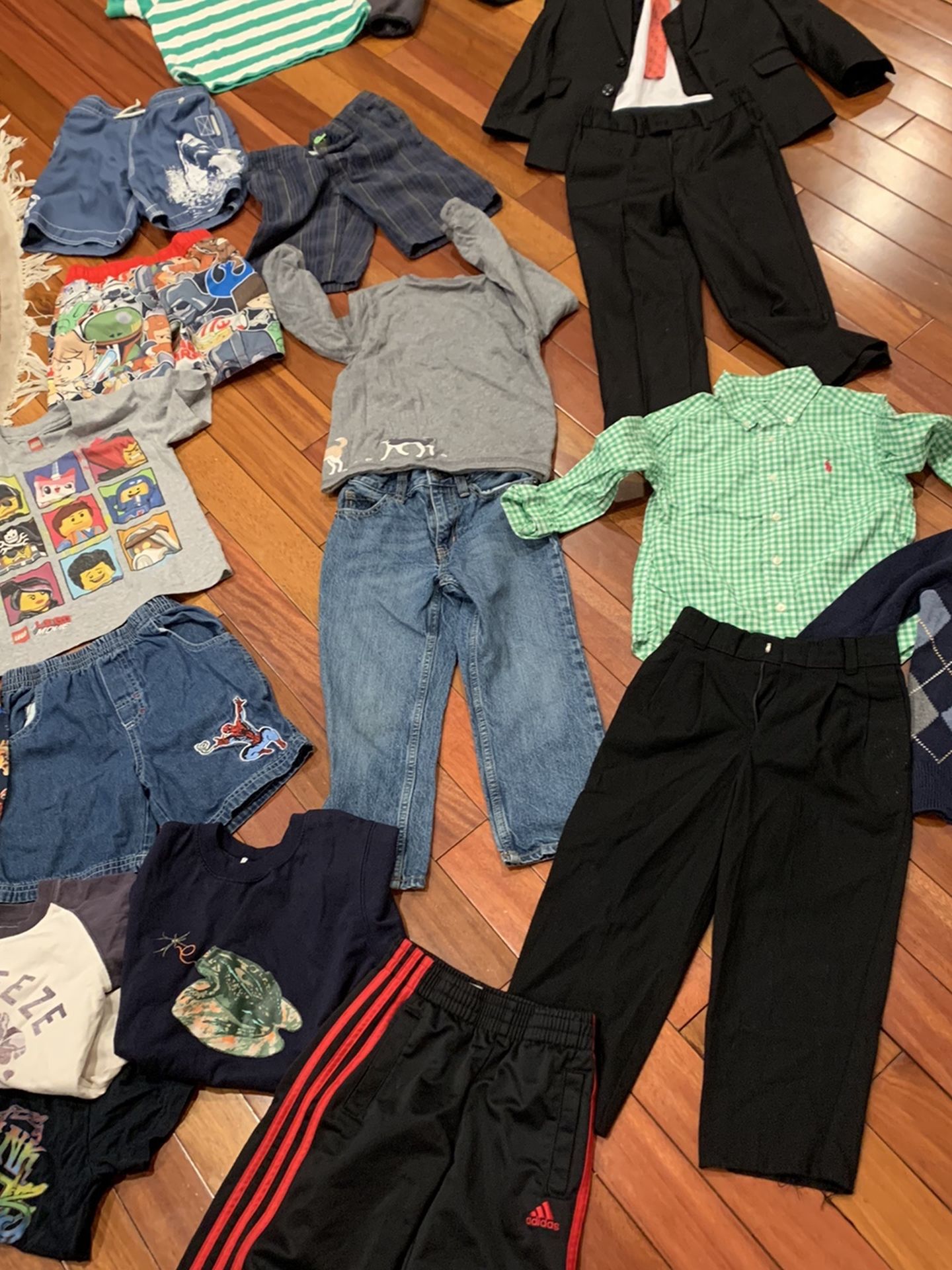 23 Pieces Boys Clothing Size 4 Years Old