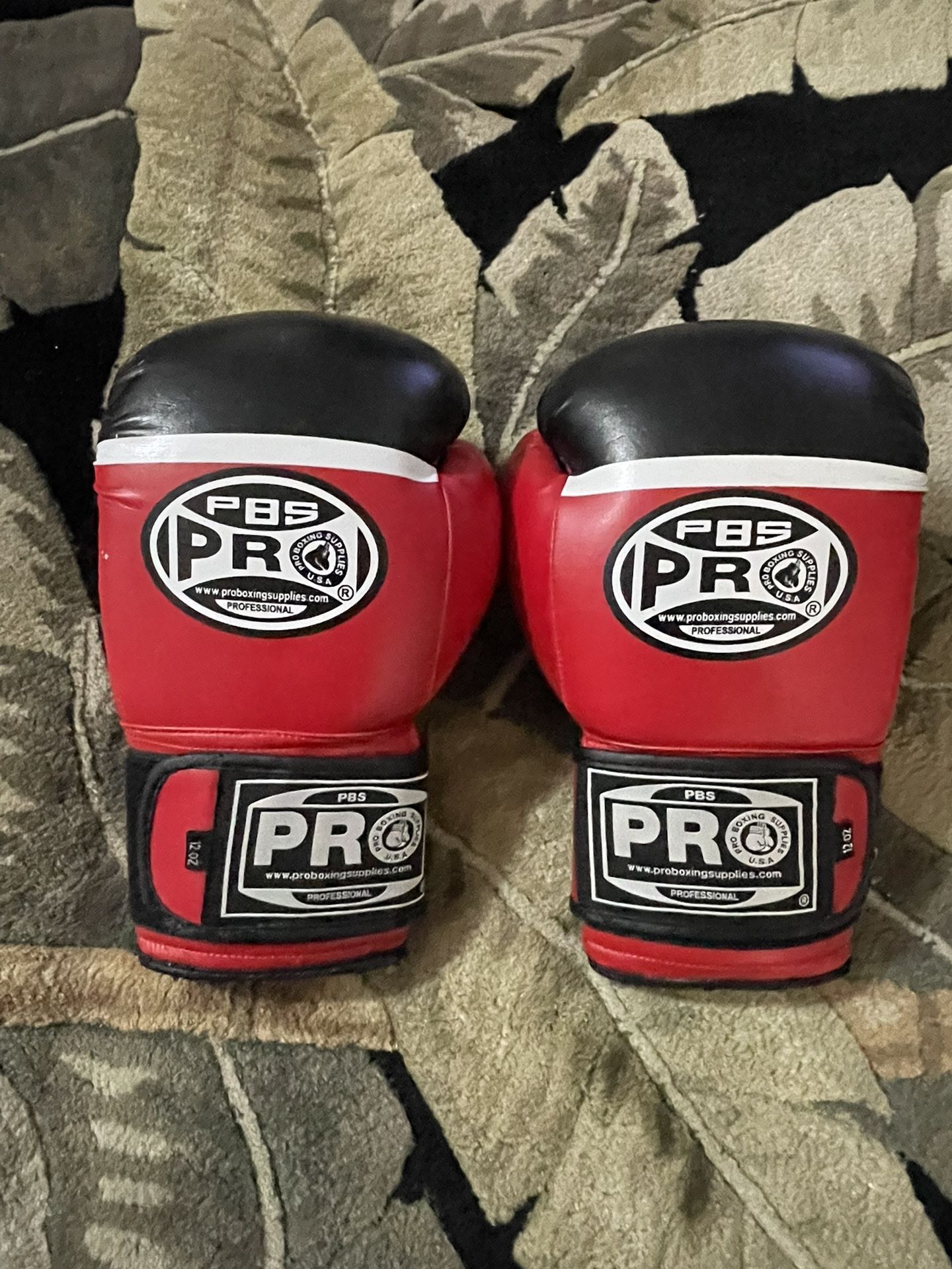 Pro Boxing Gloves