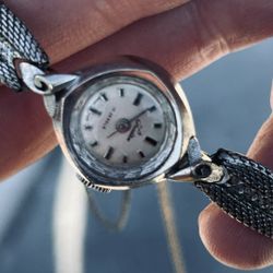 vintage Gruen 17 jewels 1950s