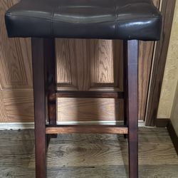 Bar Stool. Standard Height ~27-28”. Like New. 