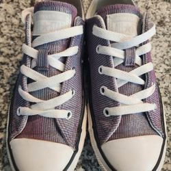 Big Girls ALL STAR CONVERSE Size 2. $20