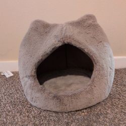 Cat Bed 
