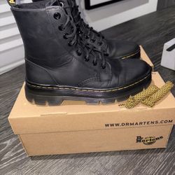 Women’s Dr. Martens 