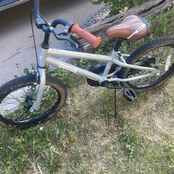 Totem 18in Bike