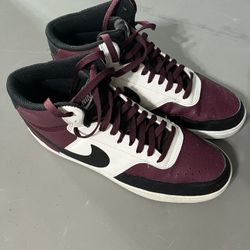 Nike Men’s Court Vision Mid Next Nature Shoes- 11.5 Men’s