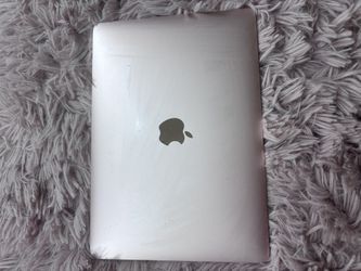 pink macbook