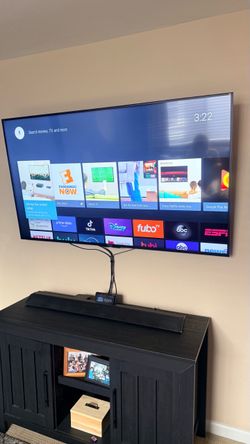 Sony BRAVIA Large Smart TV + Mount – Excellent Working Condition