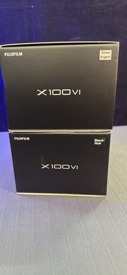 New FujiFilm X100VI Black Or Silver
