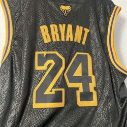 New Kobe Bryant Mamba Jersey Size XXL 