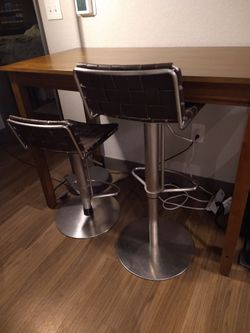 Adjustable Bar Stools with Woven Back Set of 2