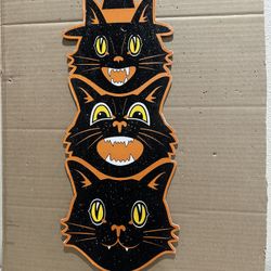 Halloween Wall Plaque ..