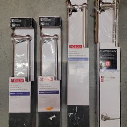 Mixed Lot of (4) DELTA bathroom Towel Bar, Rack, Holders.