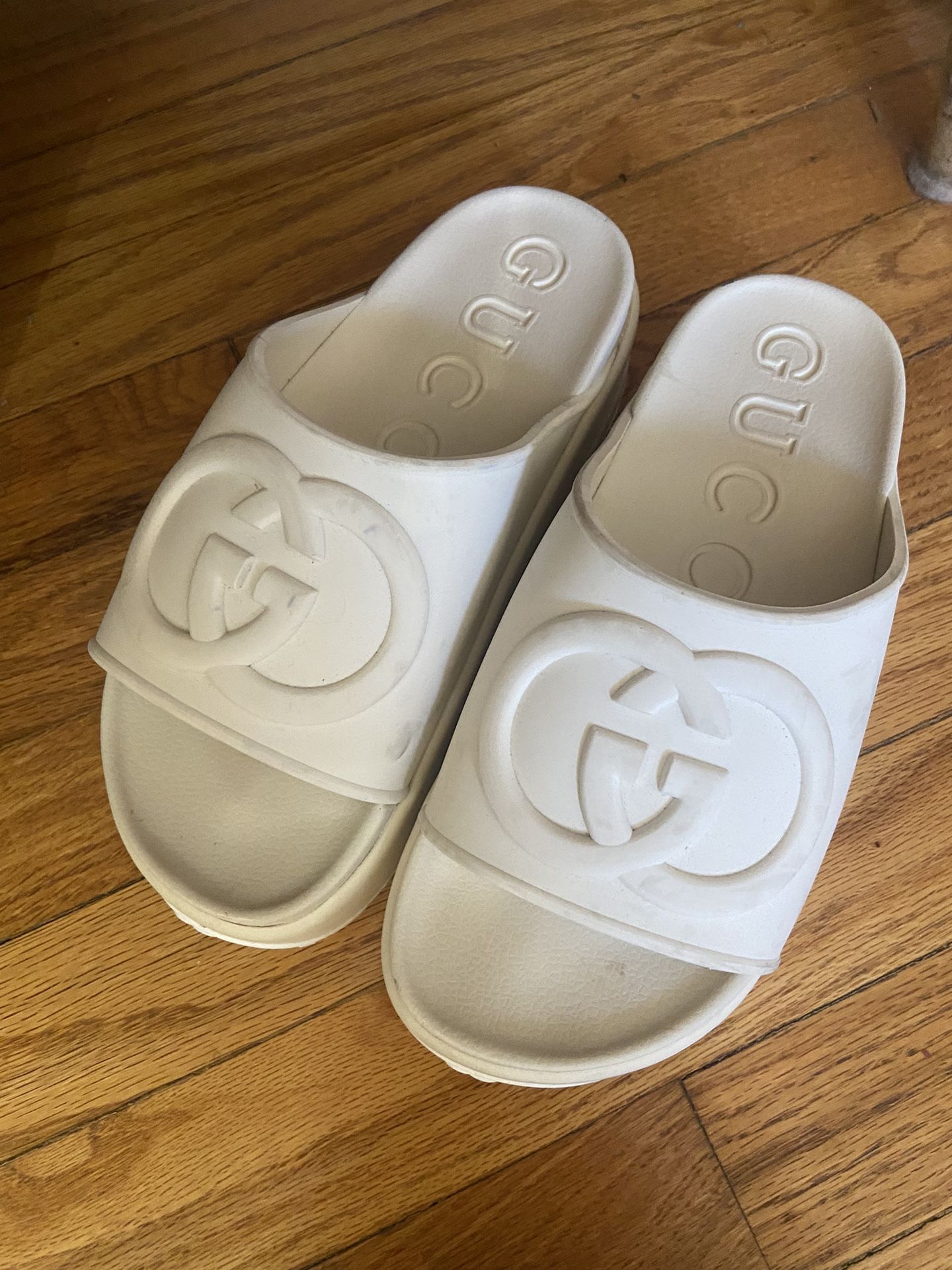 Gucci Shoes