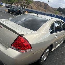 2012(v6) Chevy impala LT
