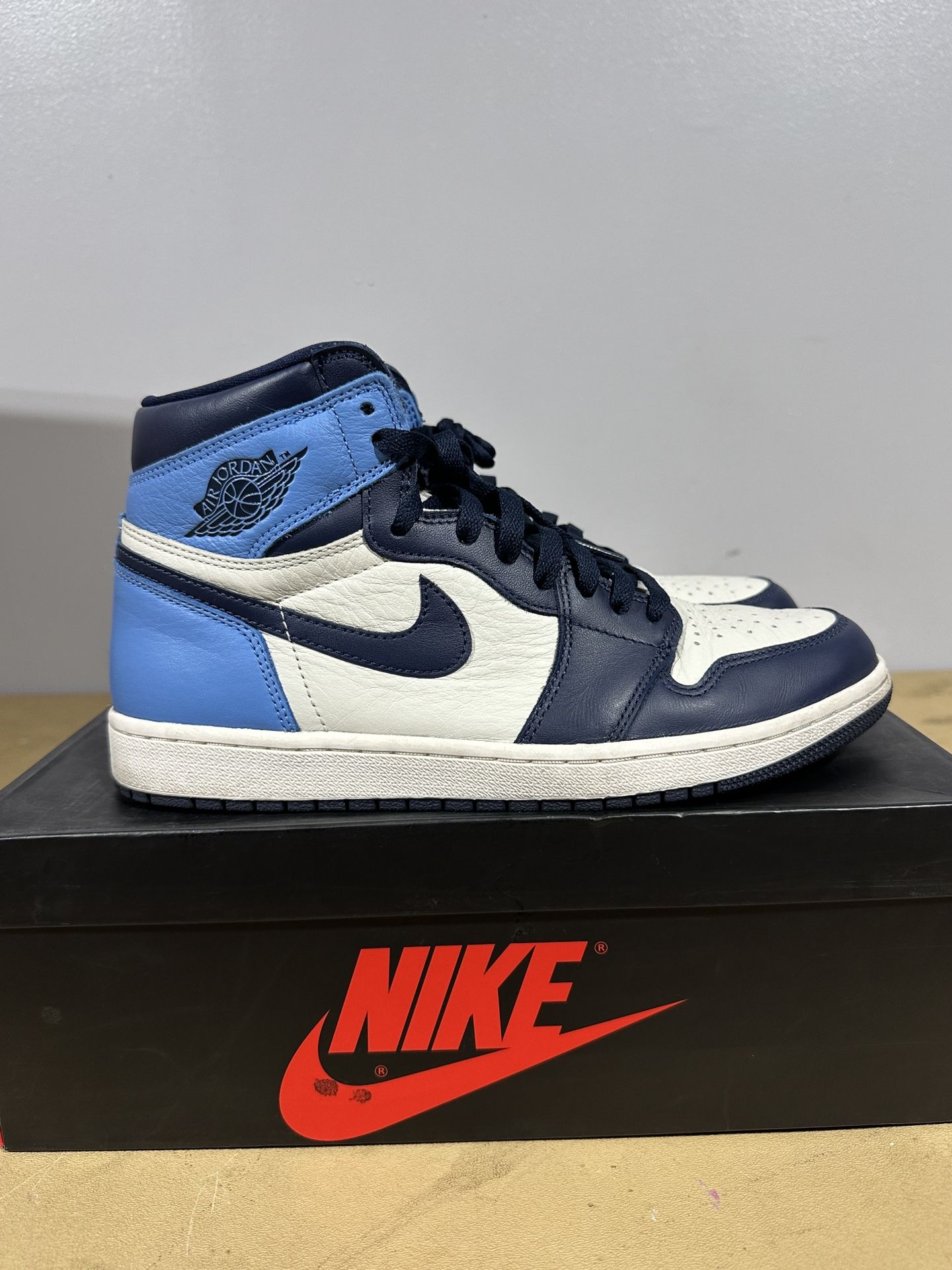 Jordan 1 Obsidian
